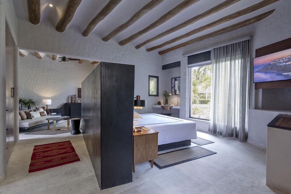 Thompson Zihuatanejo, A Beach Resort, By Hyatt Exterior photo