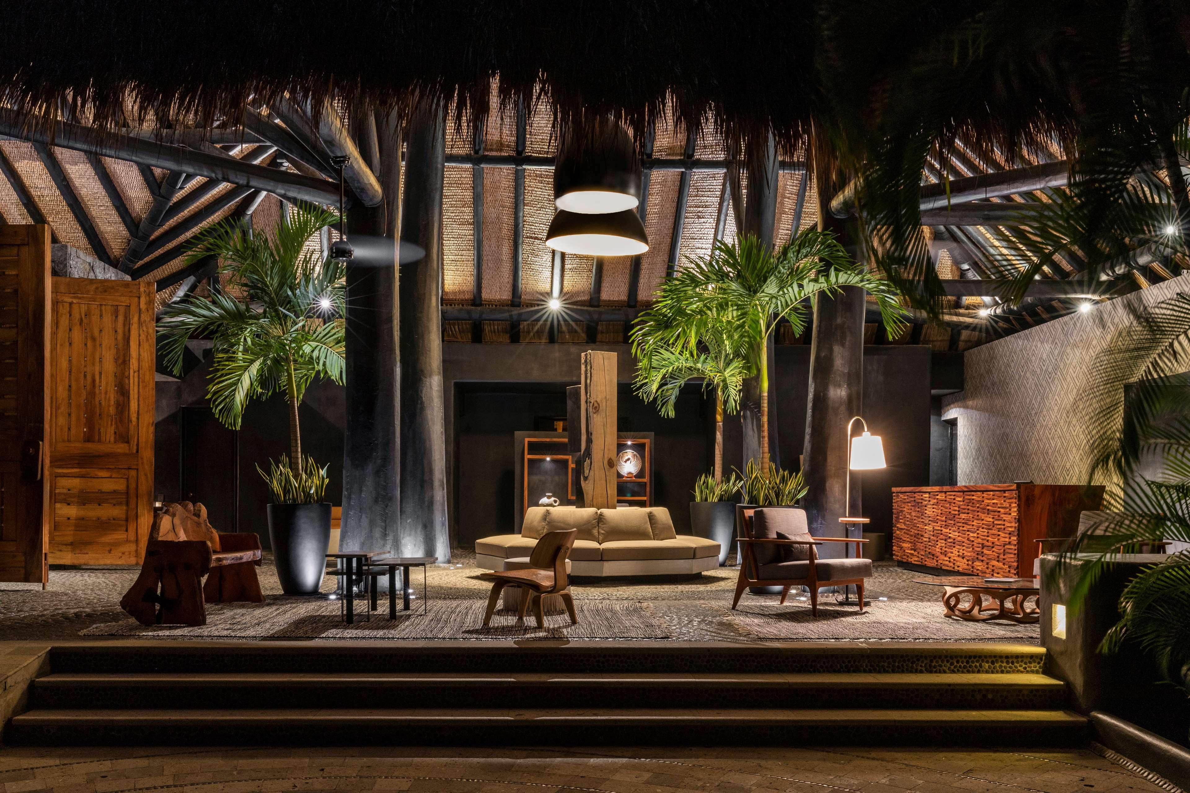 Thompson Zihuatanejo, A Beach Resort, By Hyatt Exterior photo