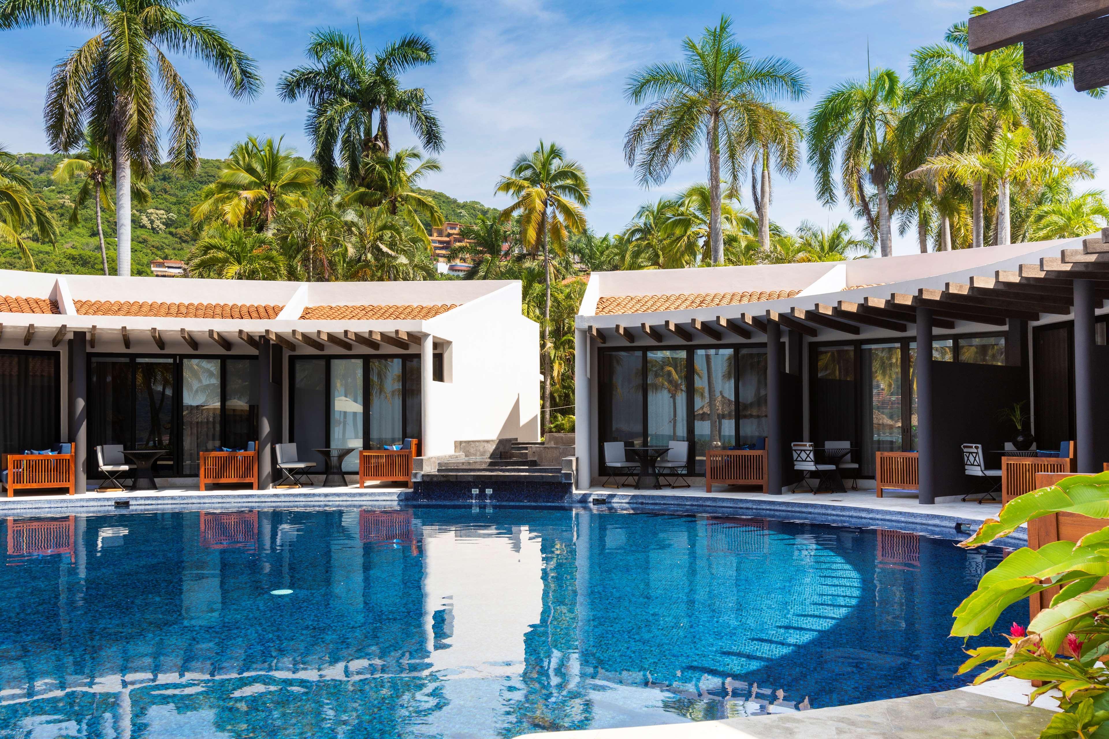 Thompson Zihuatanejo, A Beach Resort, By Hyatt Exterior photo